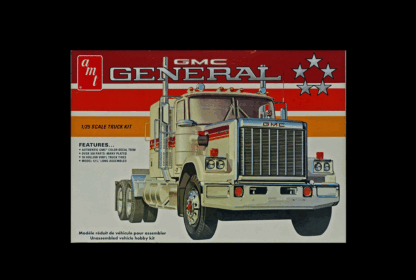 AMT 1272 / 06 GMC GENERAL 1:25