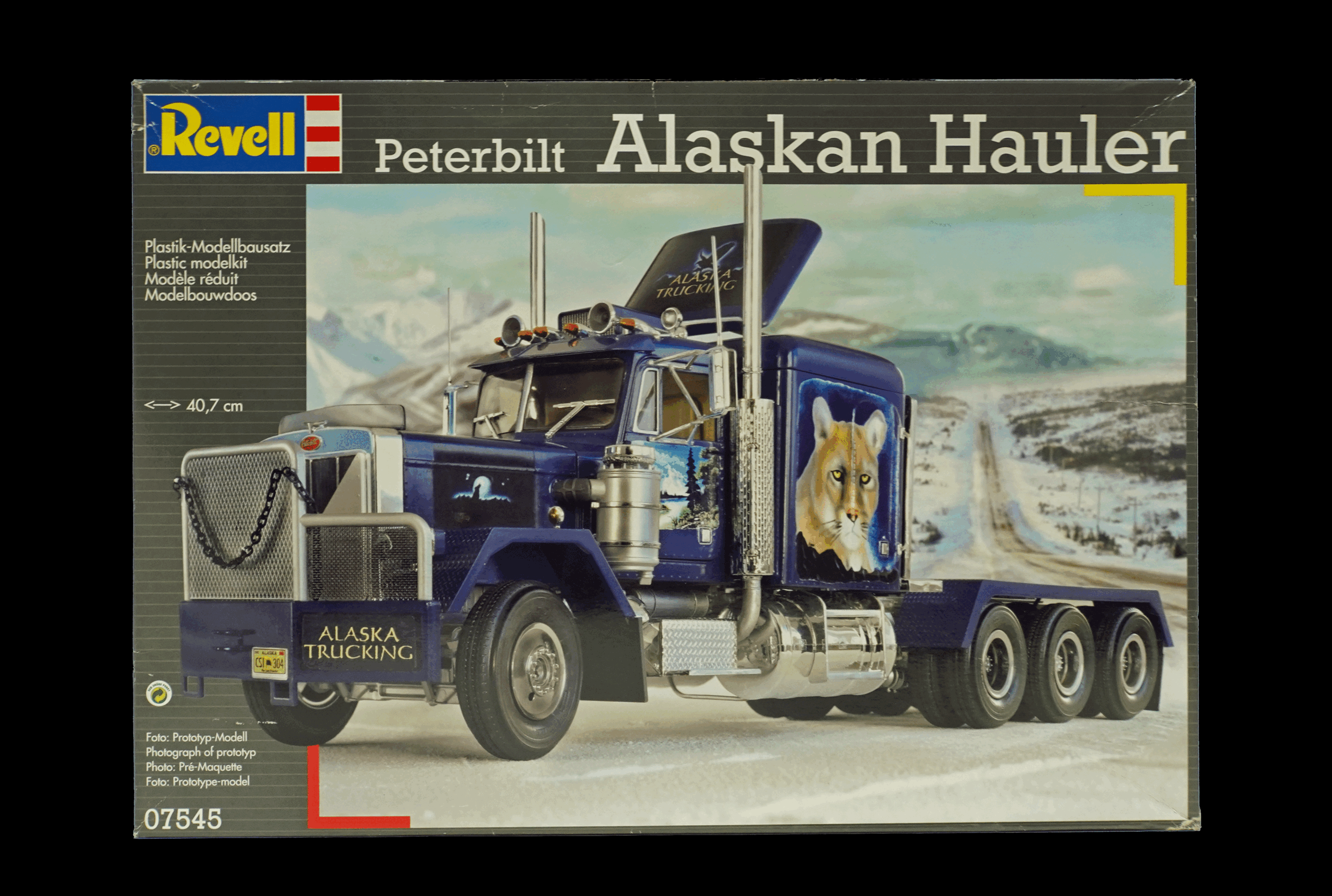 Revell 07545 Peterbilt Alaskan Hauler