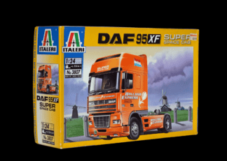 ITALERI 3807 DAF 95 XF SUPER SPACE CAB